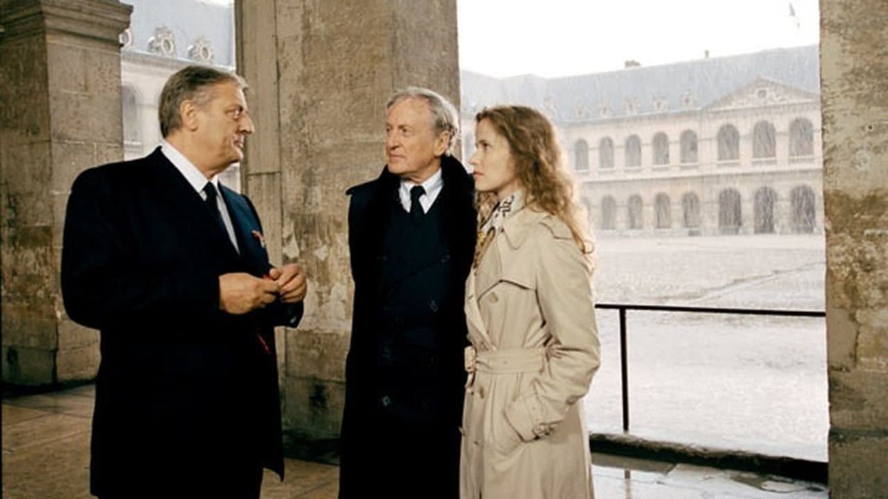 Là-haut, un roi au-dessus des nuagesの背景画像