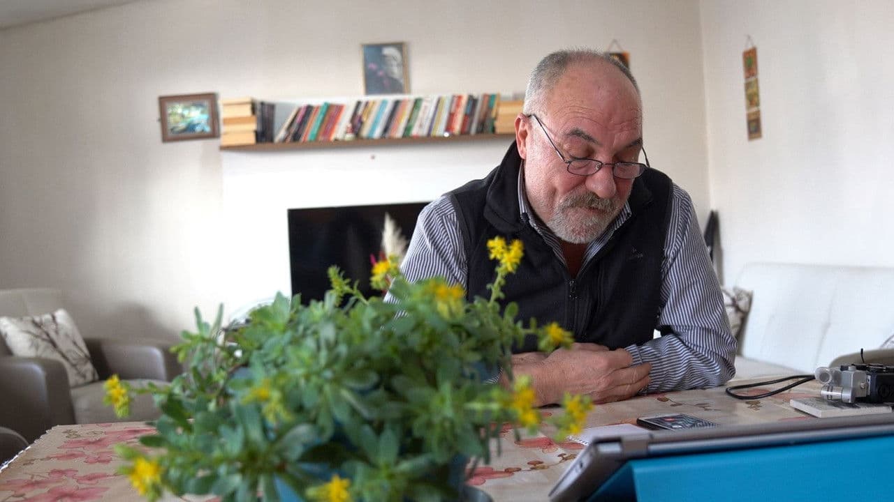 Yıkılacak Duvarlarの背景画像