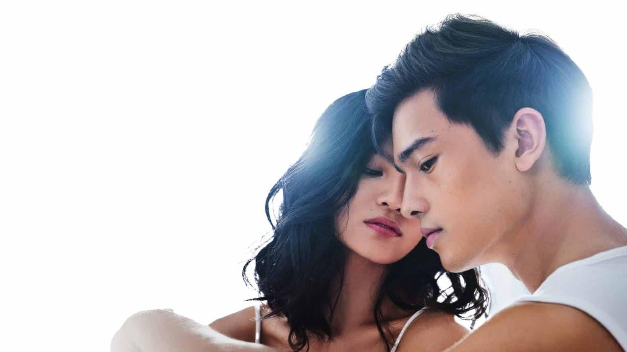 The Girl He Never Noticedの背景画像