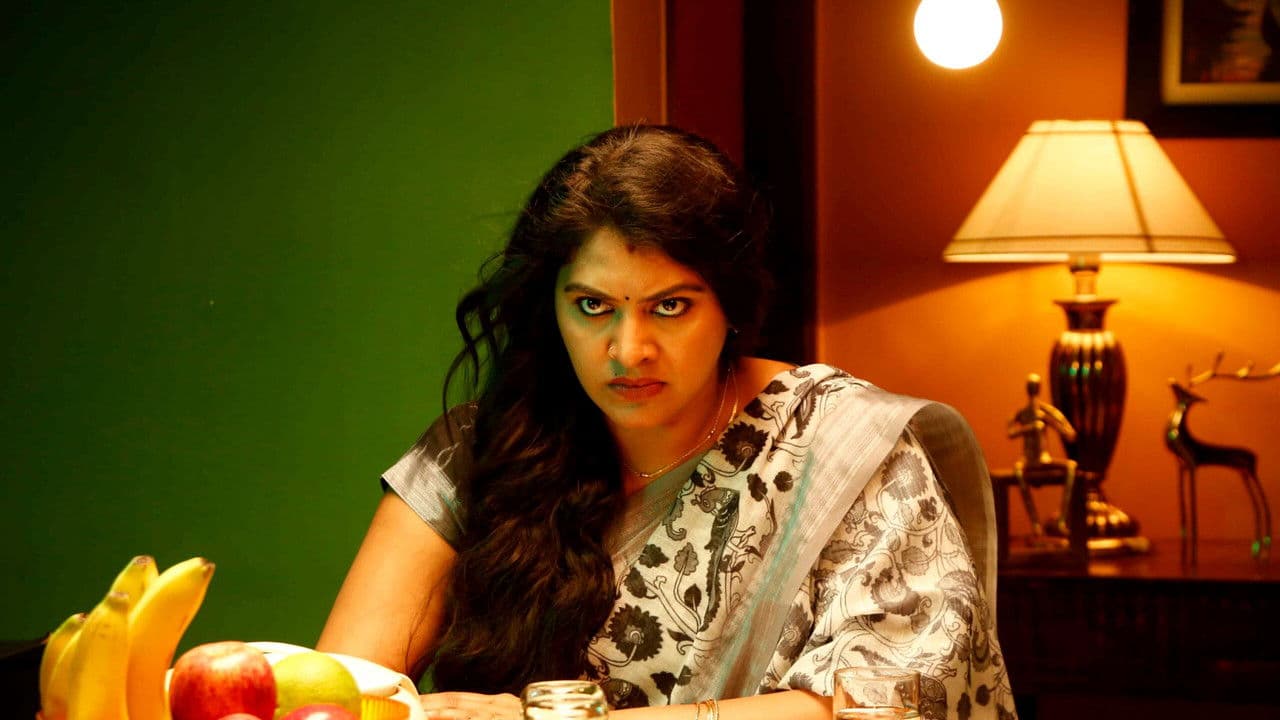 99/66の背景画像