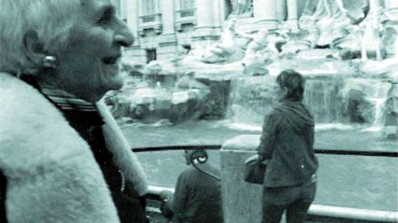 ПРЕВОДАЧКАТА НА ЧЕРНО-БЕЛИ ФИЛМИの背景画像