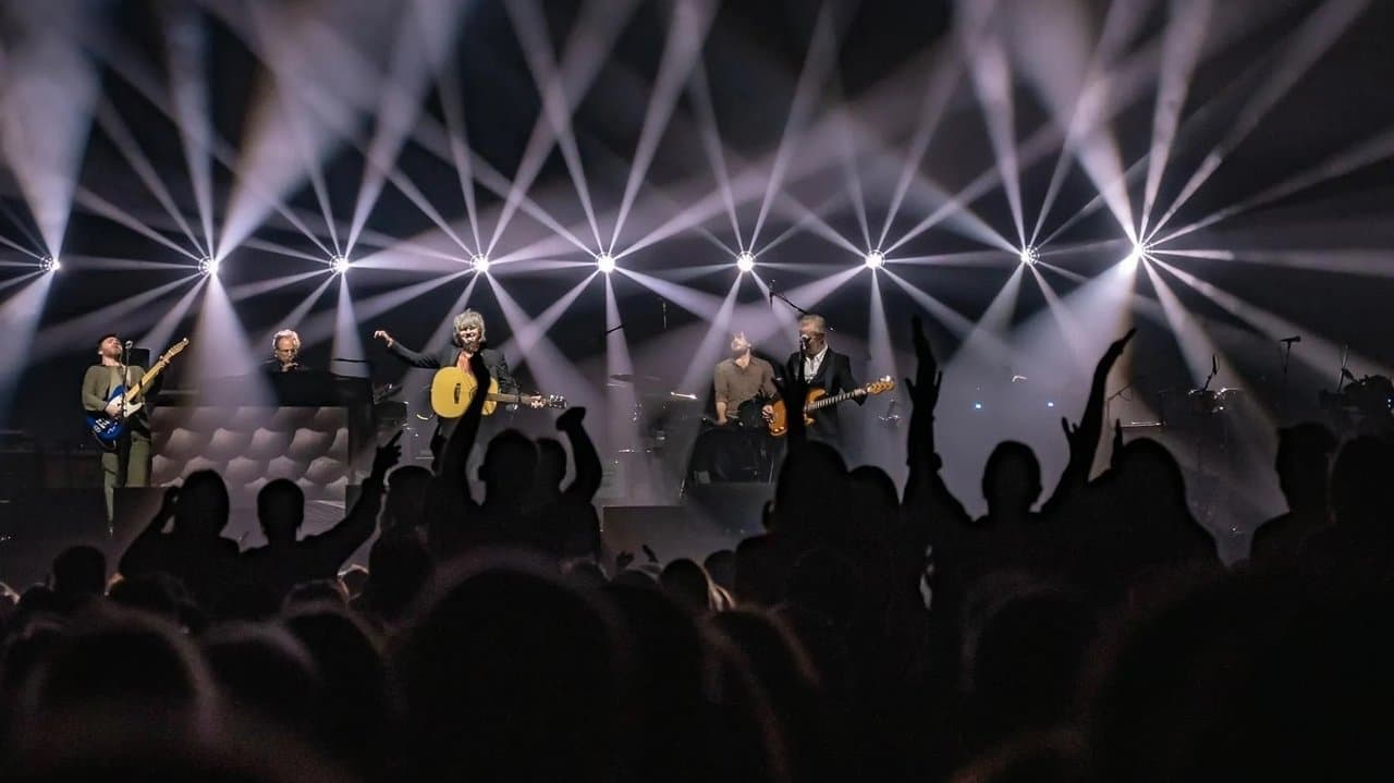 Crowded House: Live From the Islandの背景画像