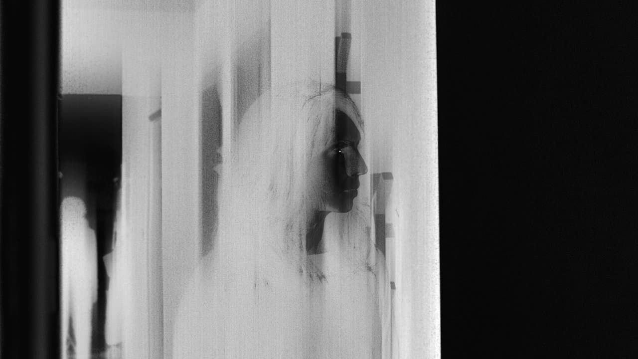 Diários III - Coraの背景画像