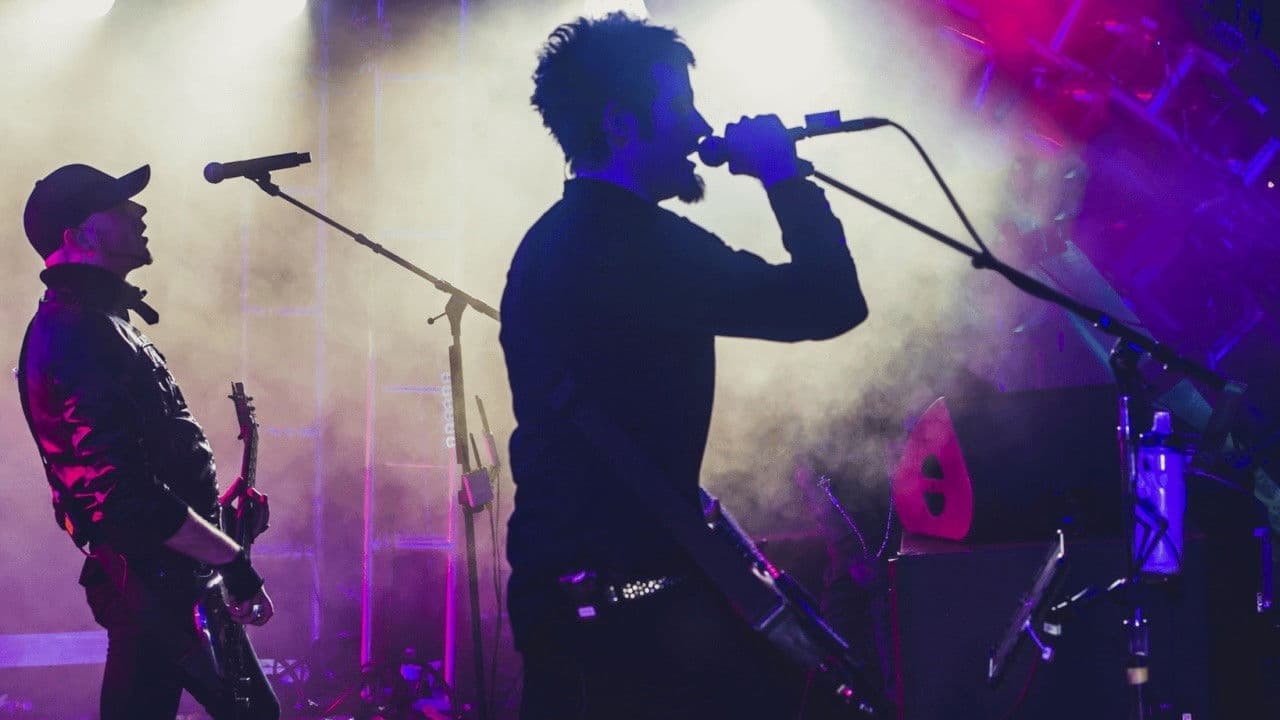 Pendulum:  Live At Brixton Academyの背景画像