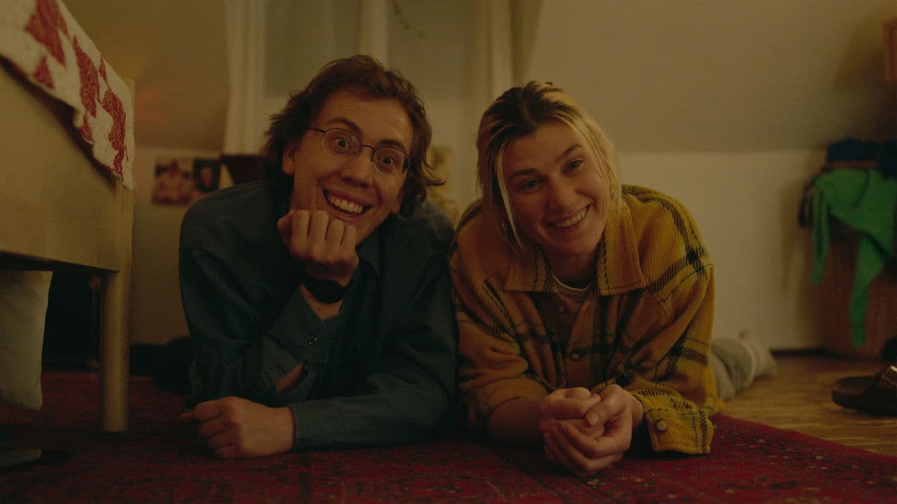 The Heirloomの背景画像