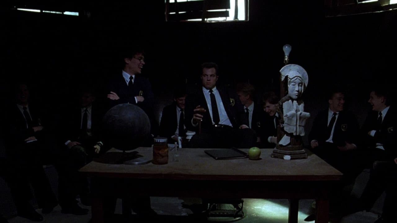 The Chocolate Warの背景画像