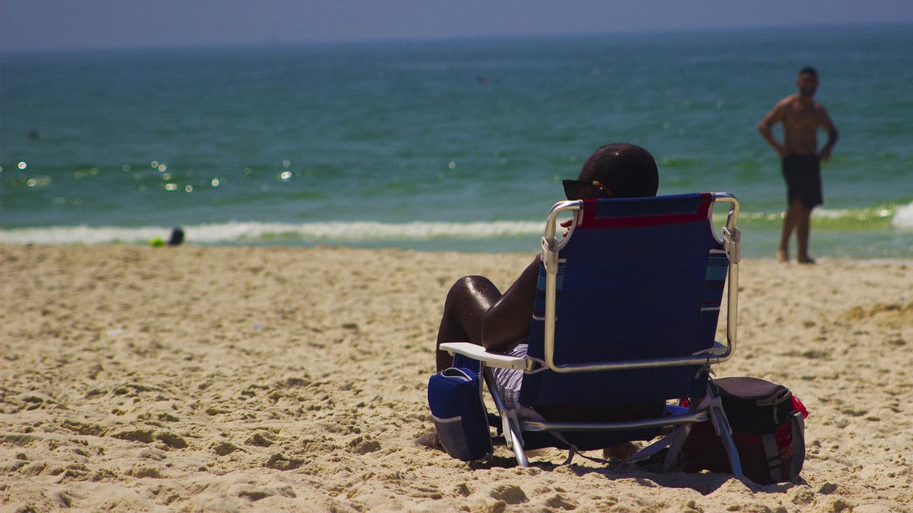 Fendaの背景画像