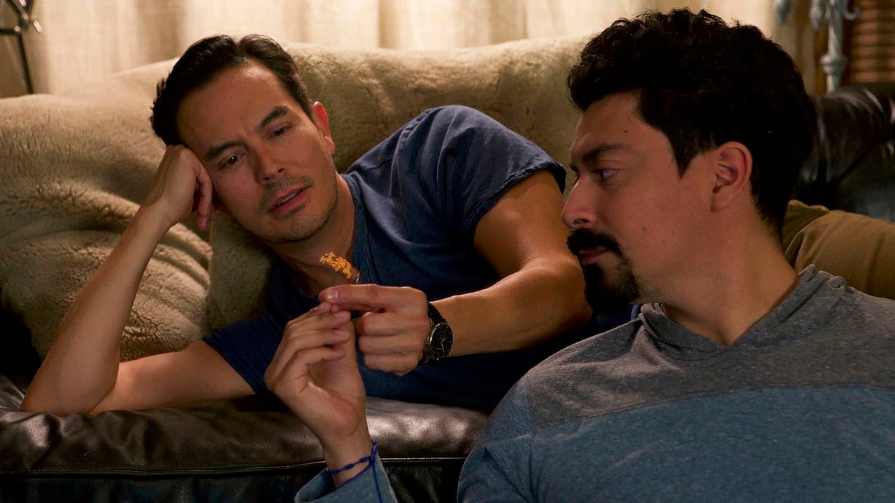 Broken Sunflower Heartsの背景画像