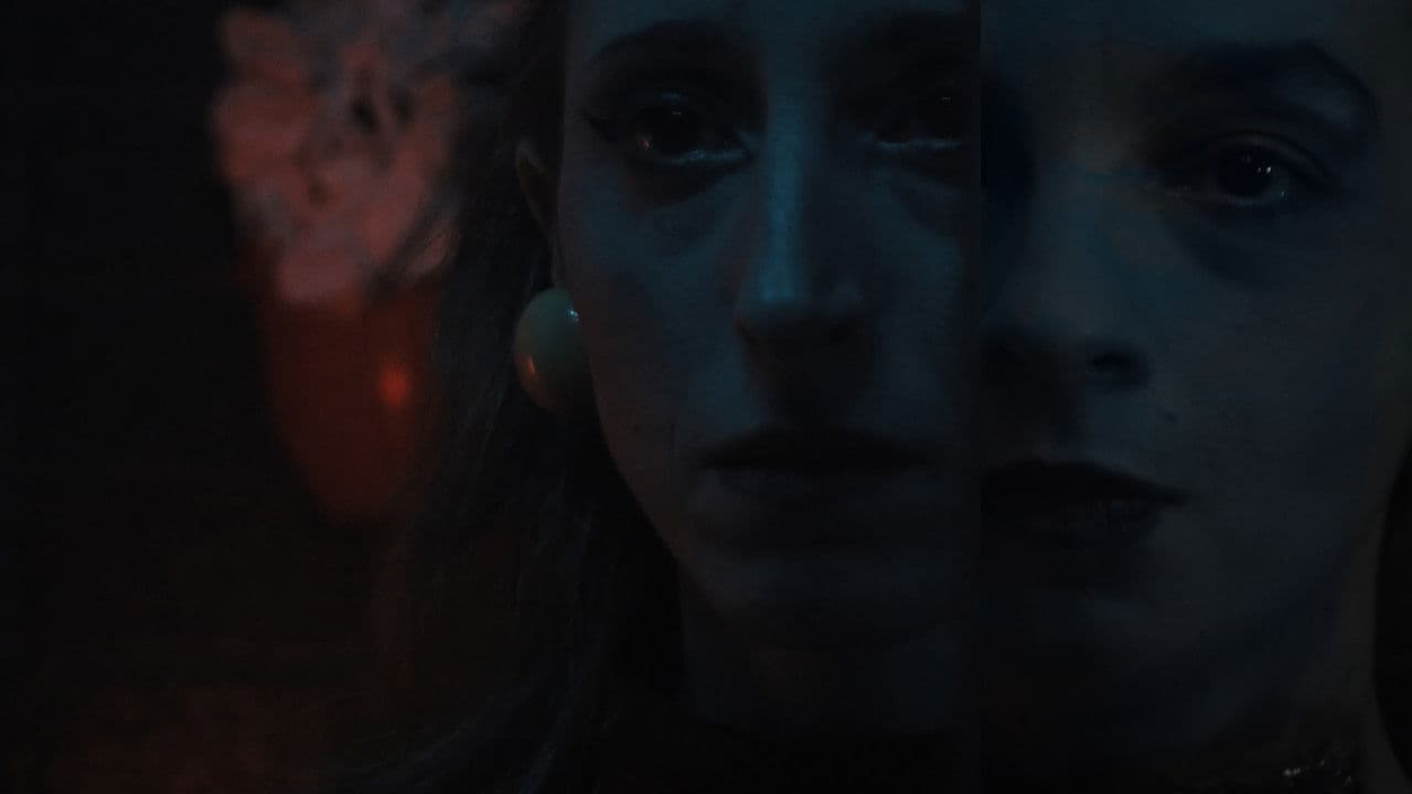 The Mirror's Edgeの背景画像