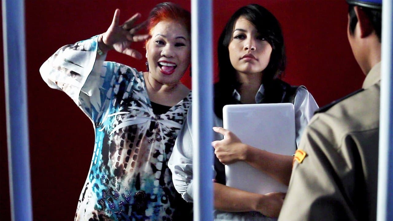 Demi Ucokの背景画像