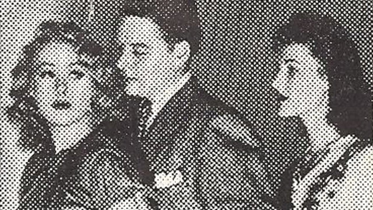 The Invisible Informerの背景画像
