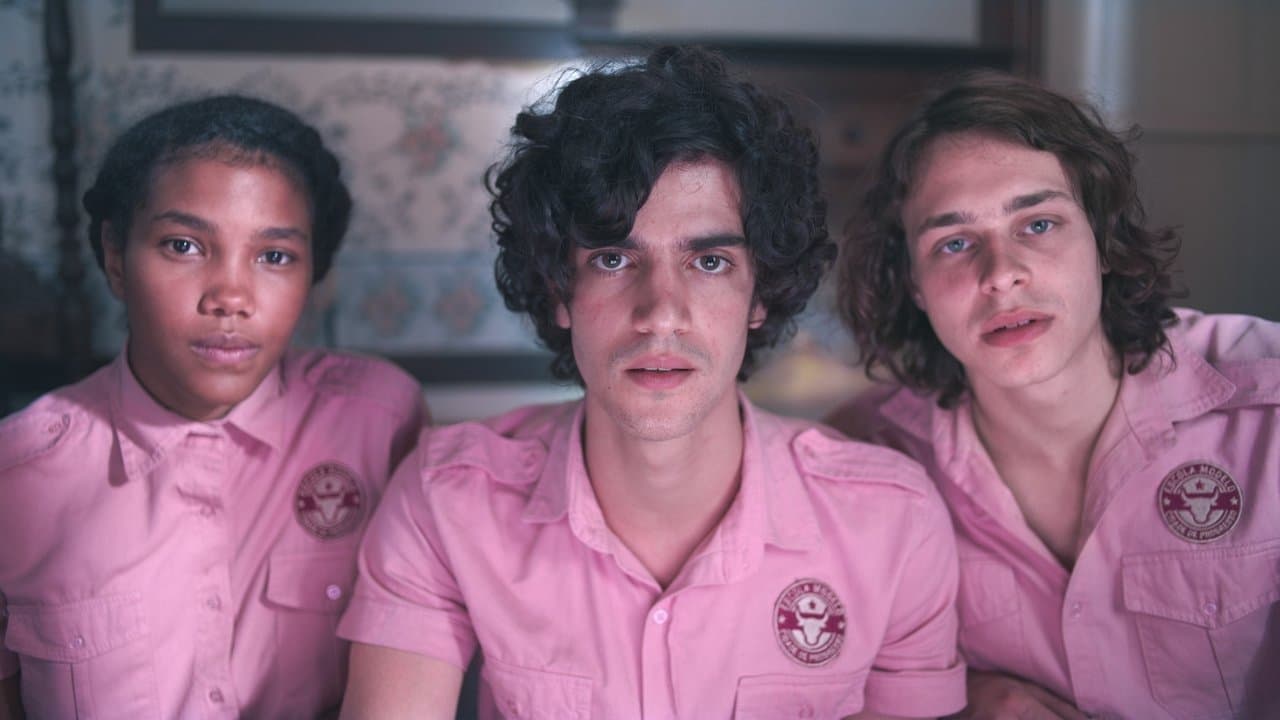 マウス・トゥ・マウス -危険なゲーム-の背景画像