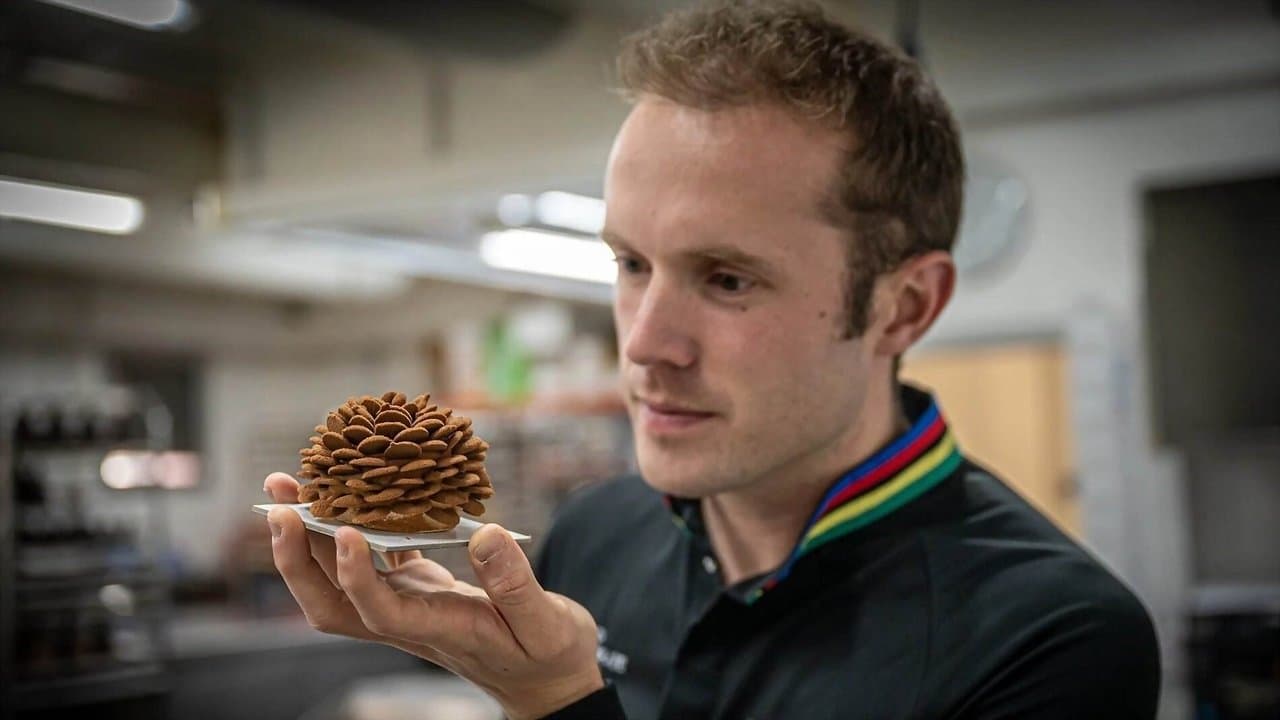 Lluc, una crònica de la pastisseriaの背景画像