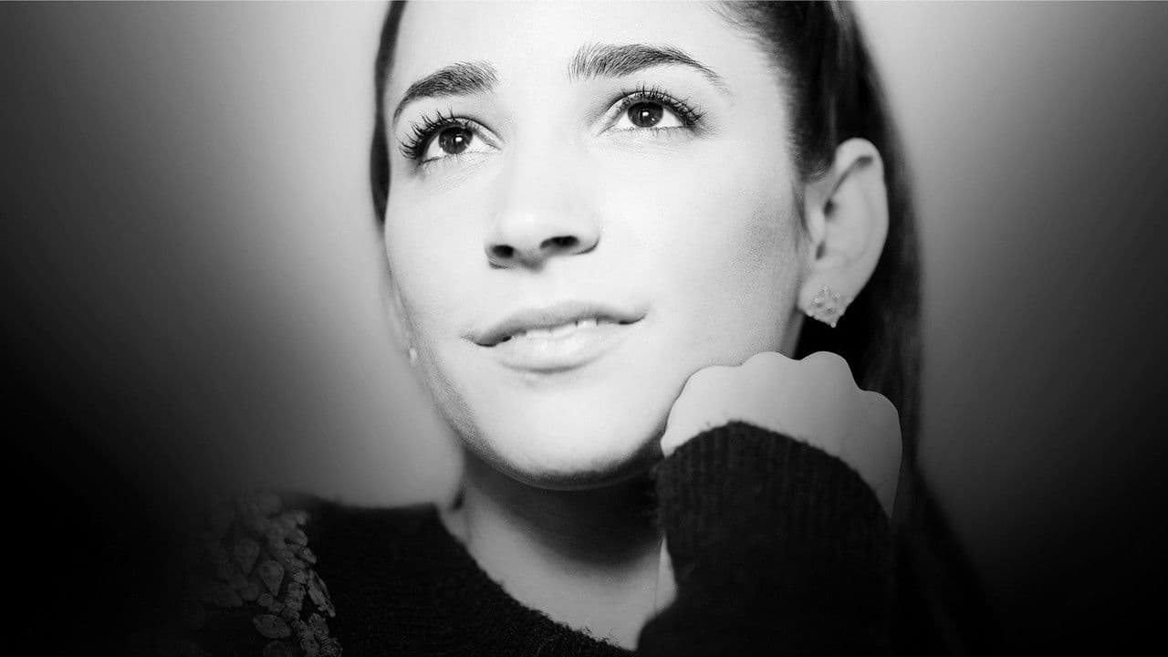 Aly Raisman: Darkness to Lightの背景画像