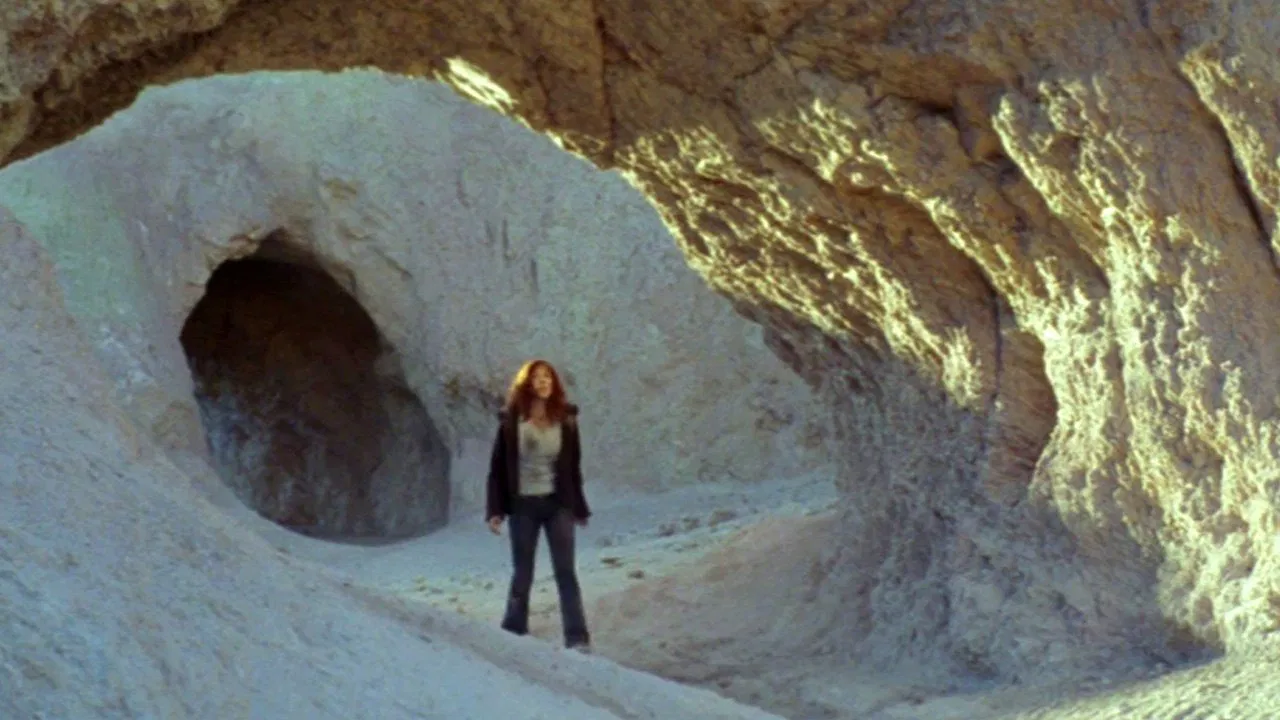 Hillside Cannibalsの背景画像