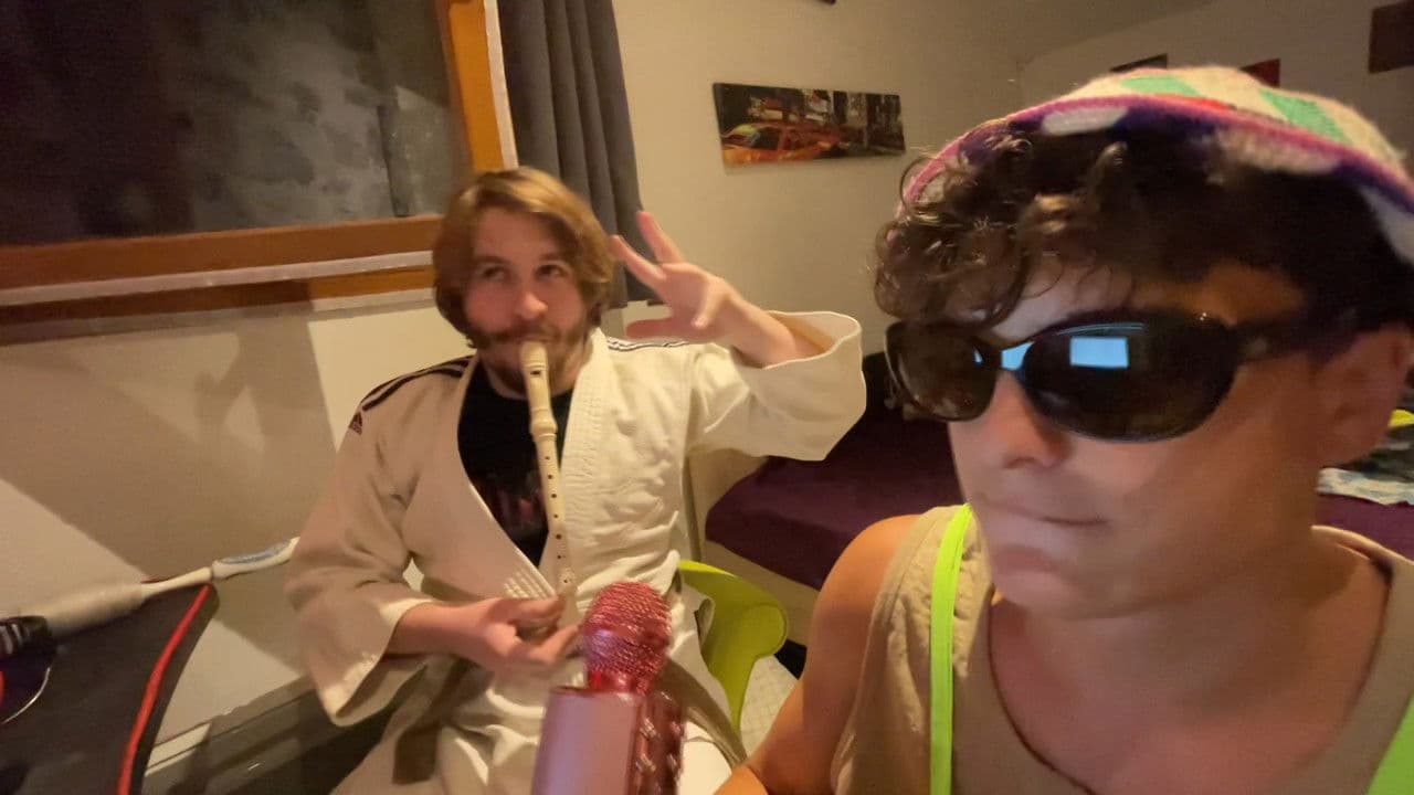 Nono La-Street (et autres folies furieuses)の背景画像