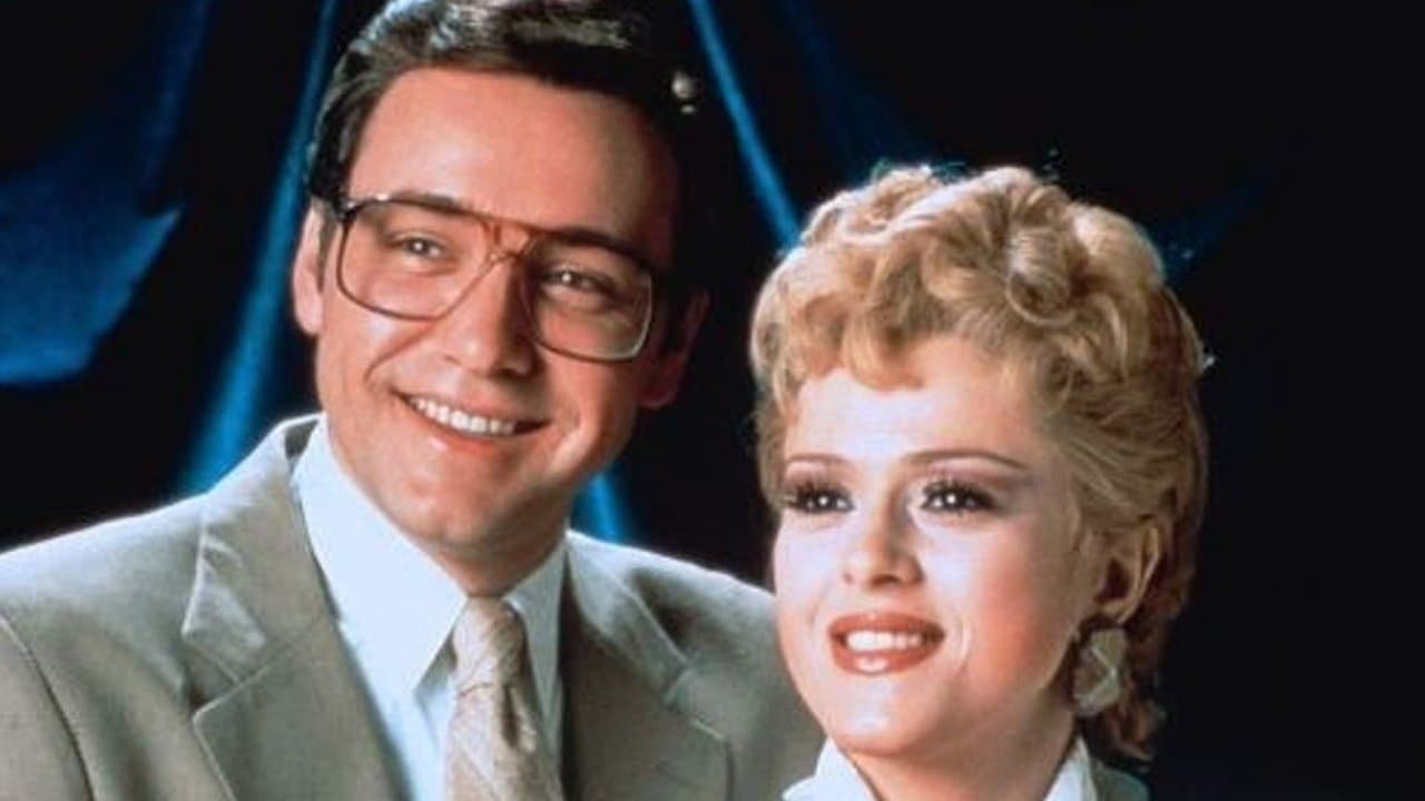 Fall From Graceの背景画像