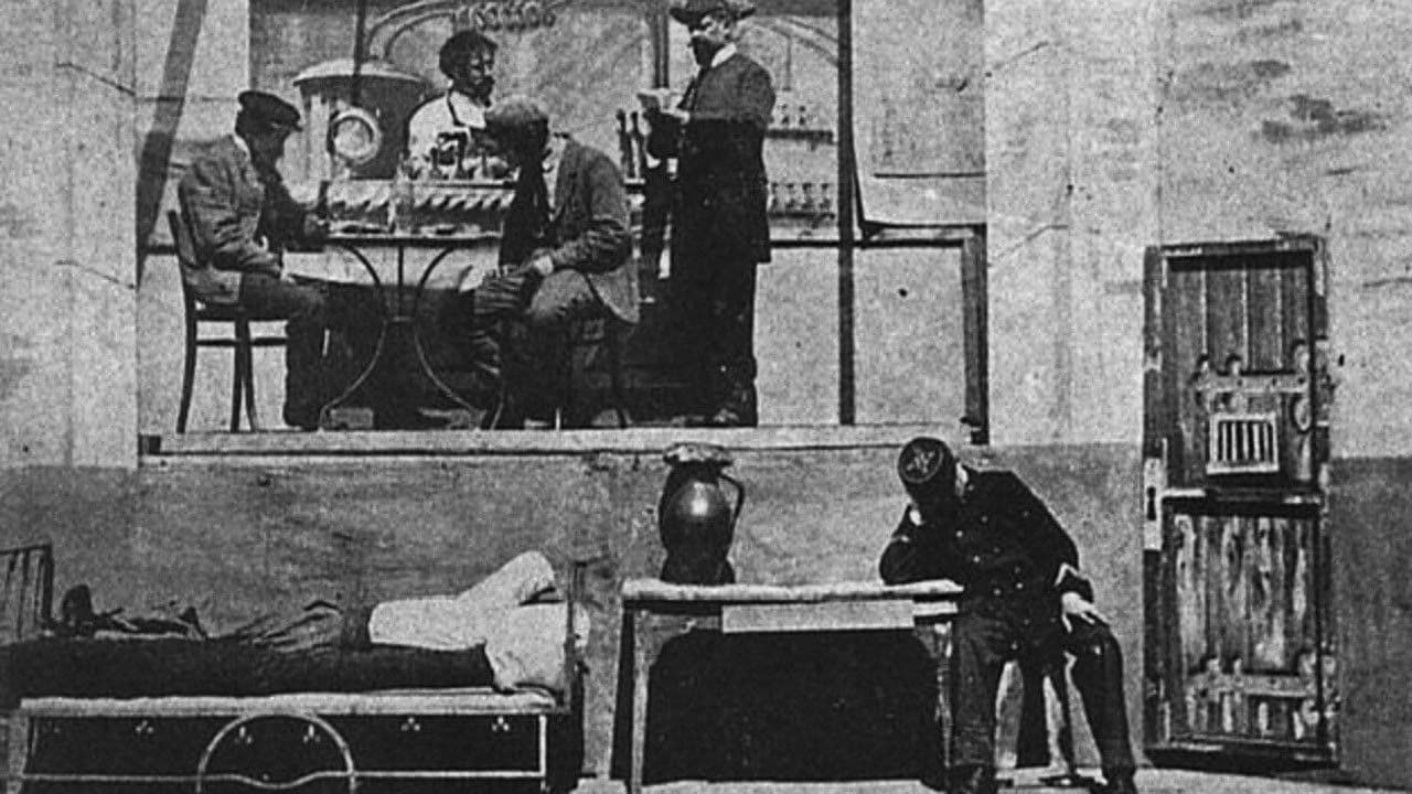 Histoire d'un crimeの背景画像