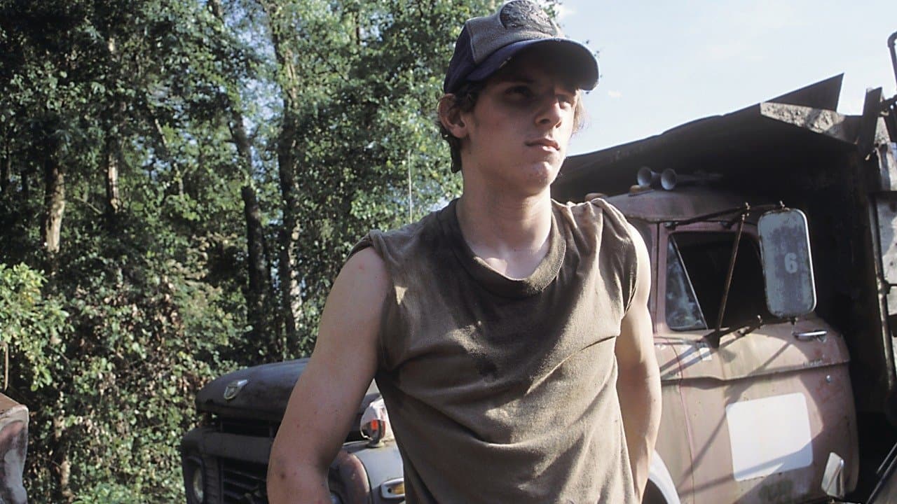 アンダートウ 決死の逃亡の背景画像