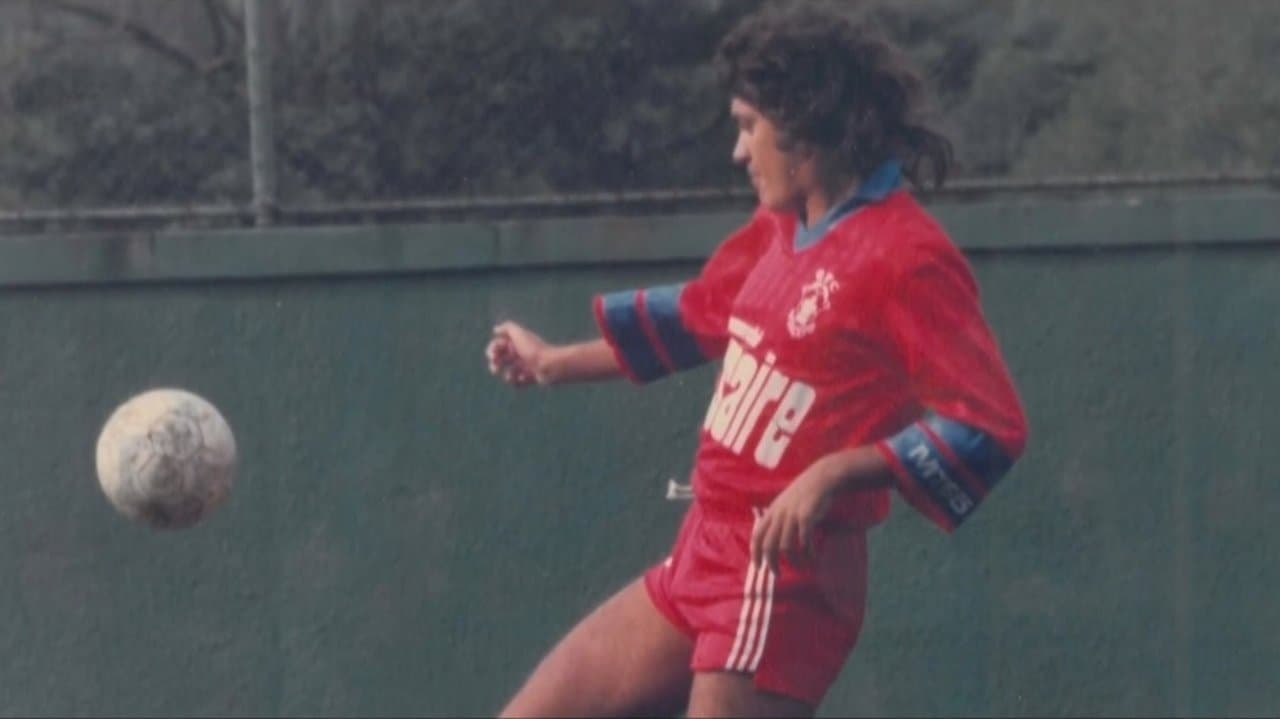 Kaiser: The Greatest Footballer Never to Play Footballの背景画像