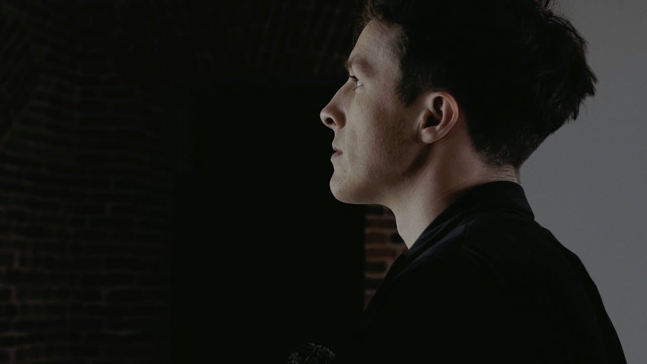 Stephen Ridleyの背景画像