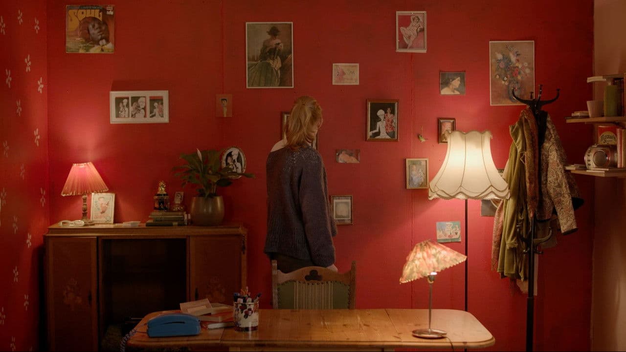 Dear Freddieの背景画像