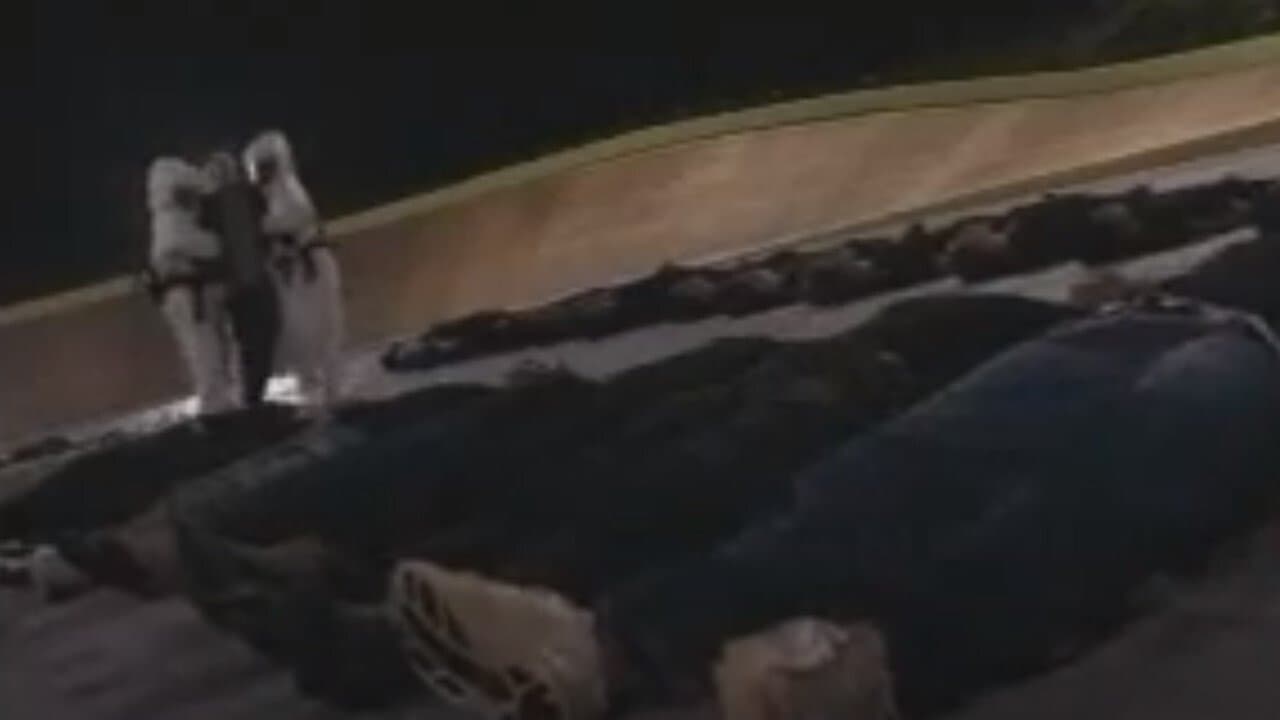 Stringerの背景画像