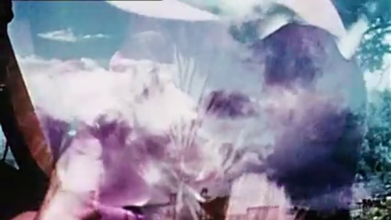 Marinettiの背景画像