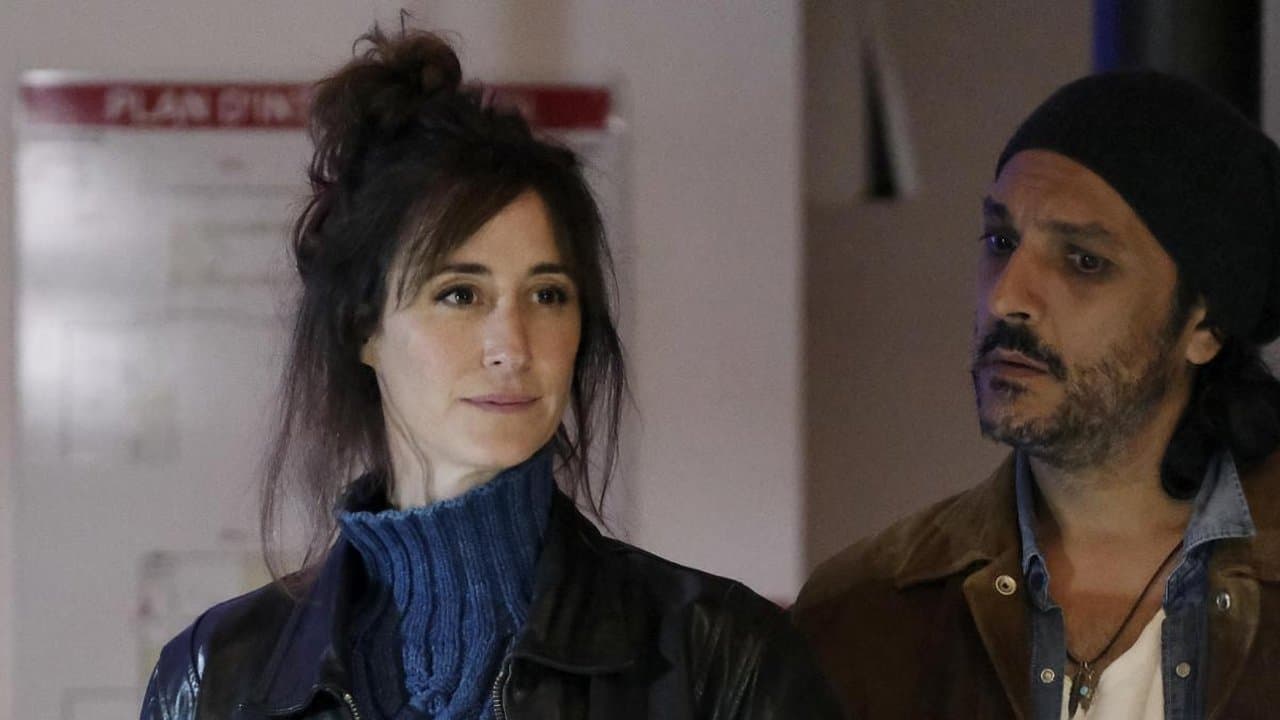 Meurtres à Cognacの背景画像