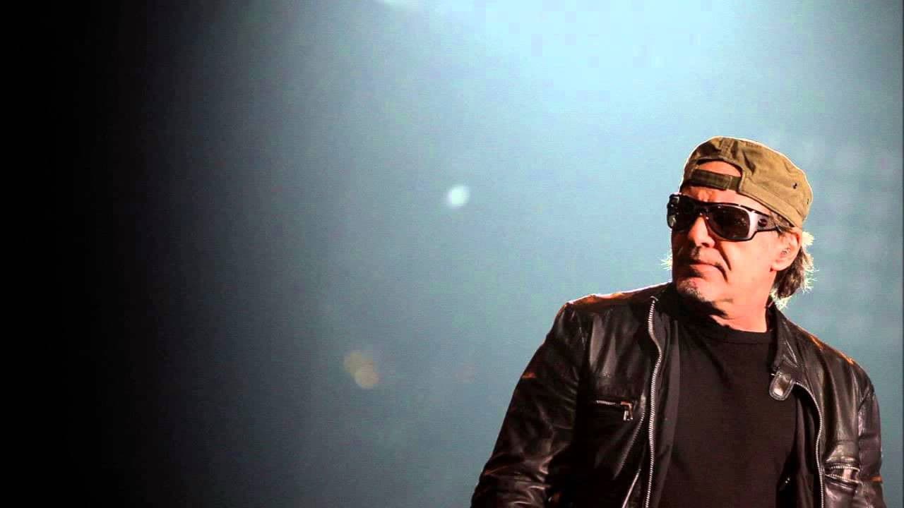 Vasco Rossi - Siamo solo noi  Sei come 6の背景画像