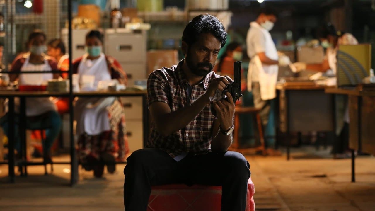 வஞ்சகர் உலகம்の背景画像