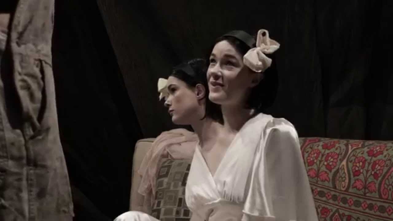 This Ain't American Horror Story XXXの背景画像