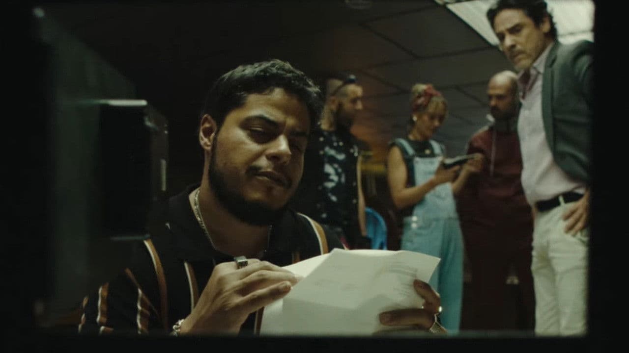 Lugerの背景画像