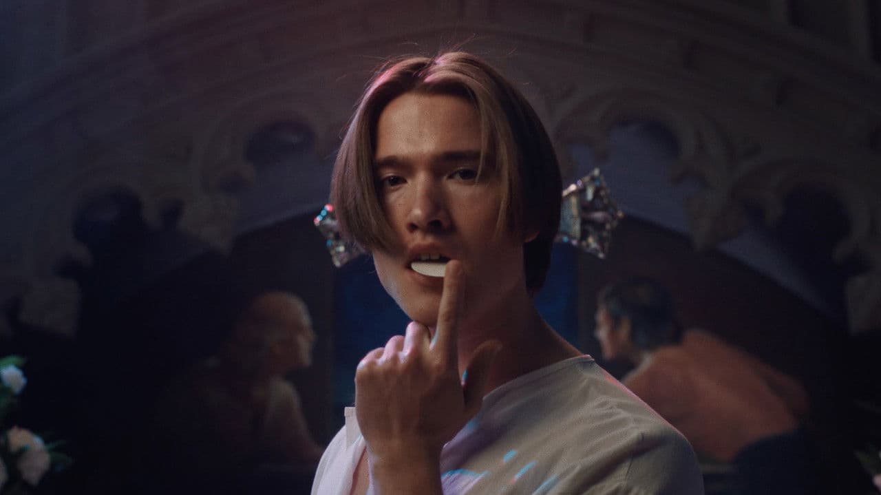 Sunday Serviceの背景画像