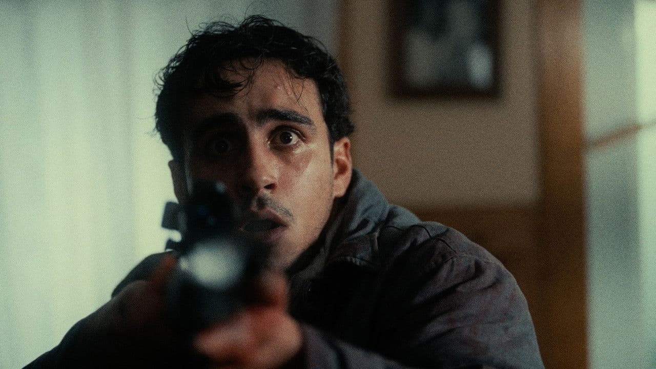 She'll Come Backの背景画像