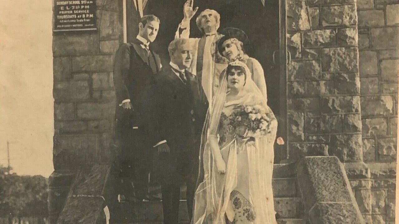 Lady Audley's Secretの背景画像