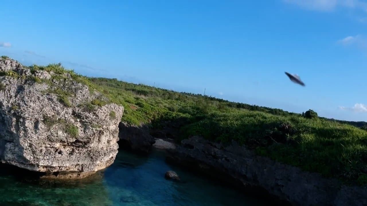 ダークウェブ 検索できない恐怖の闇動画の背景画像