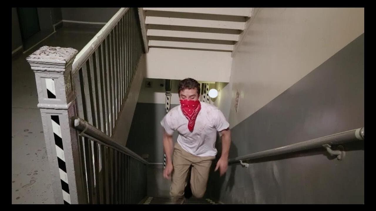 Man in Red Bandanaの背景画像