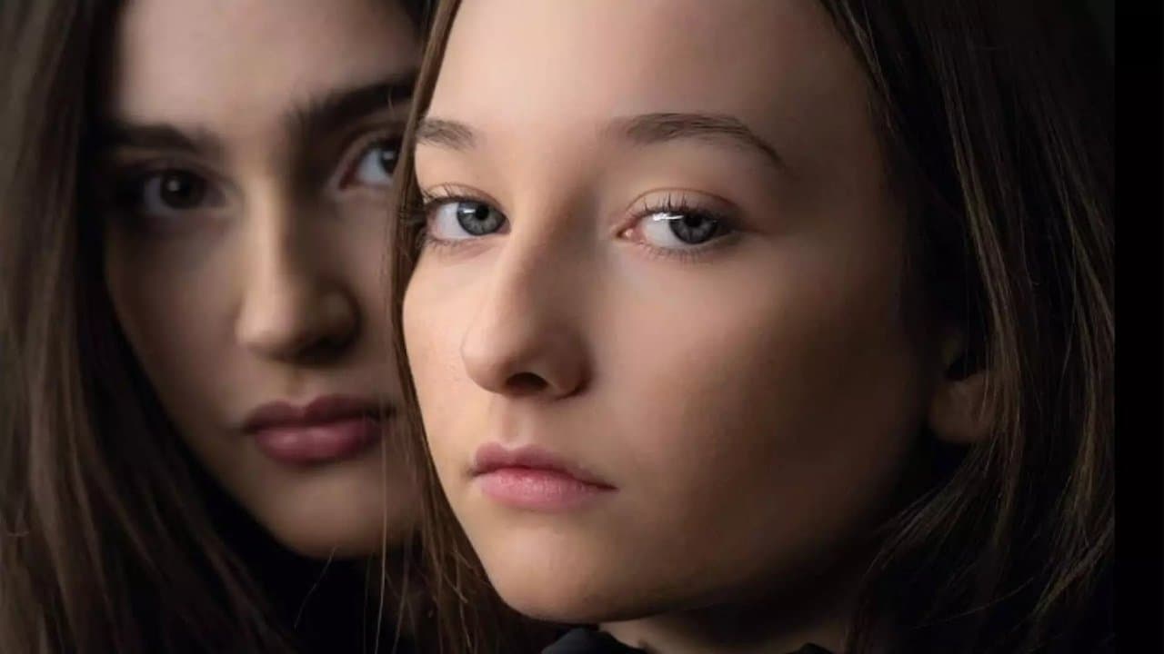 Сестриの背景画像