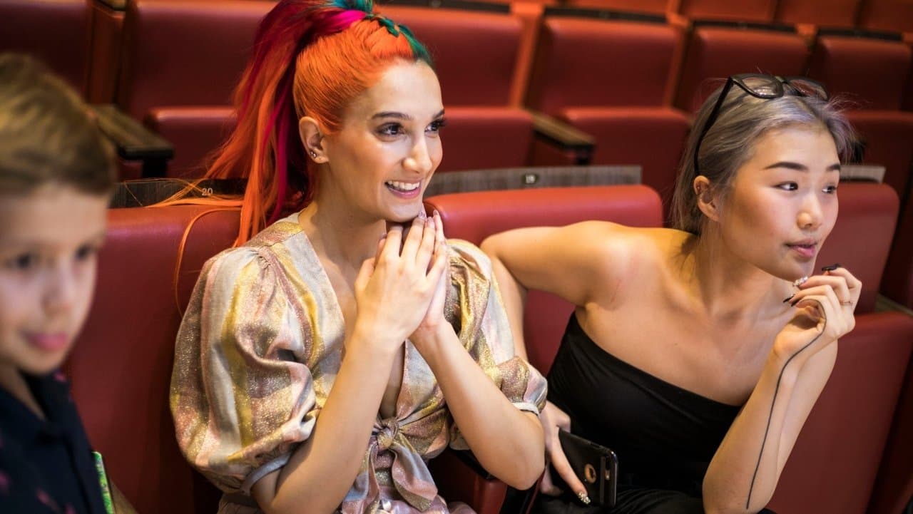 Singapore Socialの背景画像