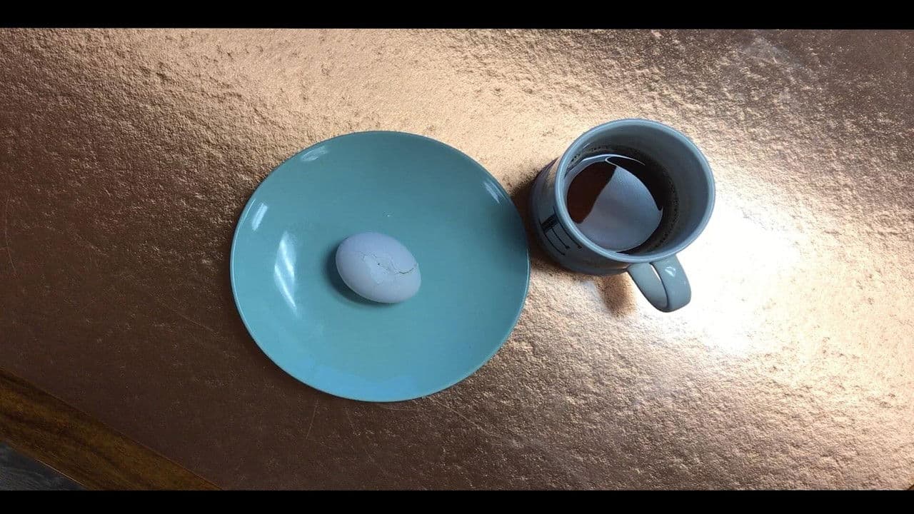 Egg Boyの背景画像