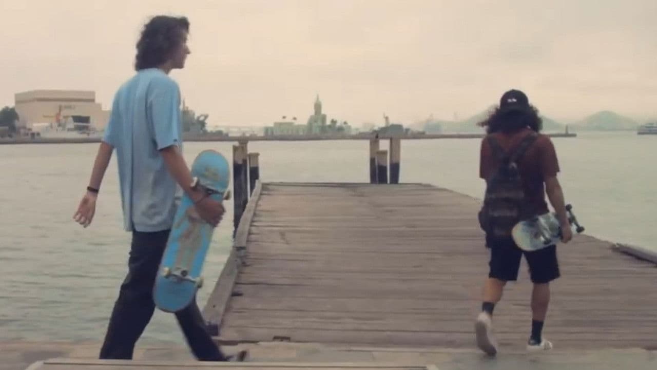 Meio-Diaの背景画像