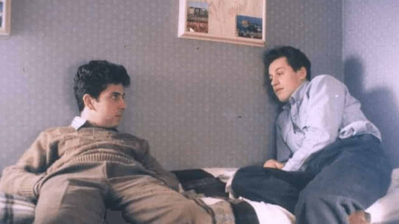 Fratelli e sorelleの背景画像