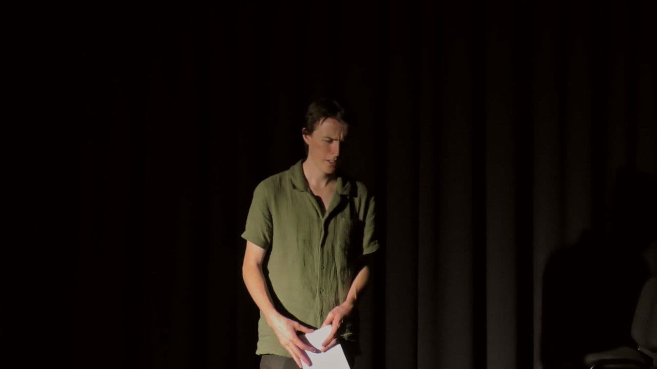 Rough Auditionの背景画像