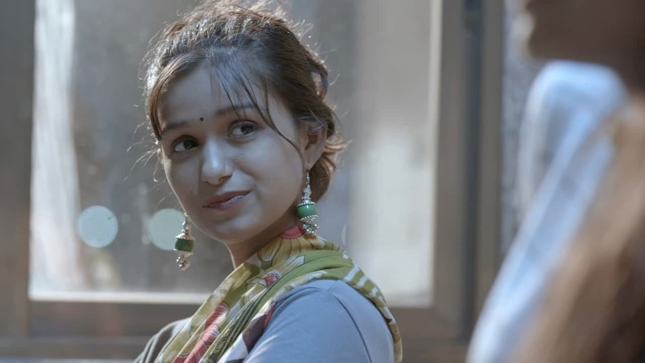 Khwaabの背景画像