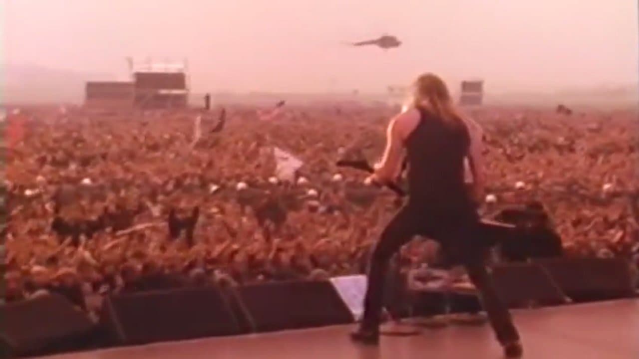 For Those About to Rock - Monsters In Moscowの背景画像