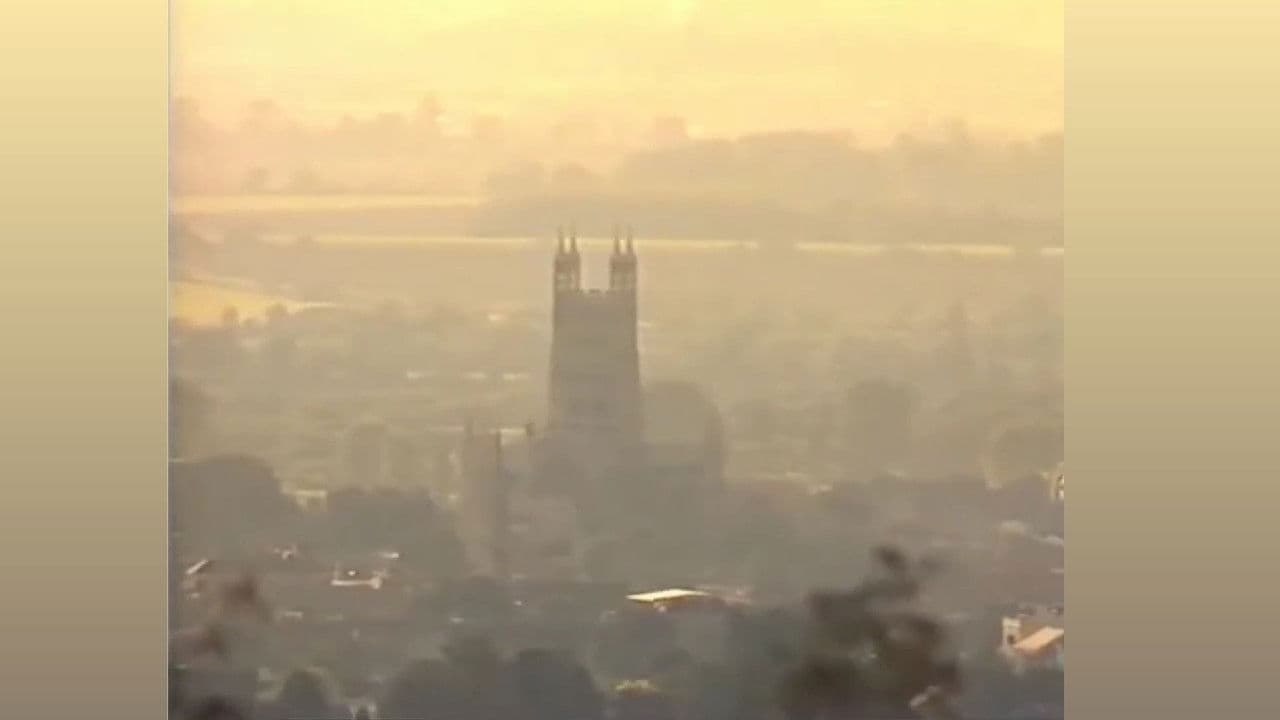 Stars In A Dark Nightの背景画像