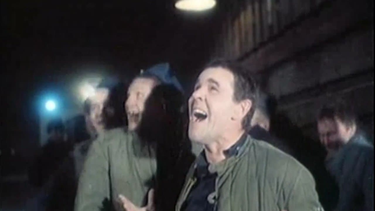 Кому на Руси жить...の背景画像