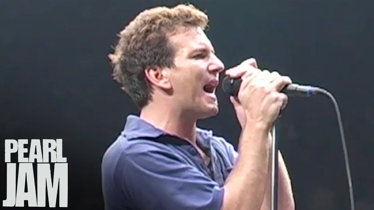 Pearl Jam: Live at the Gardenの背景画像