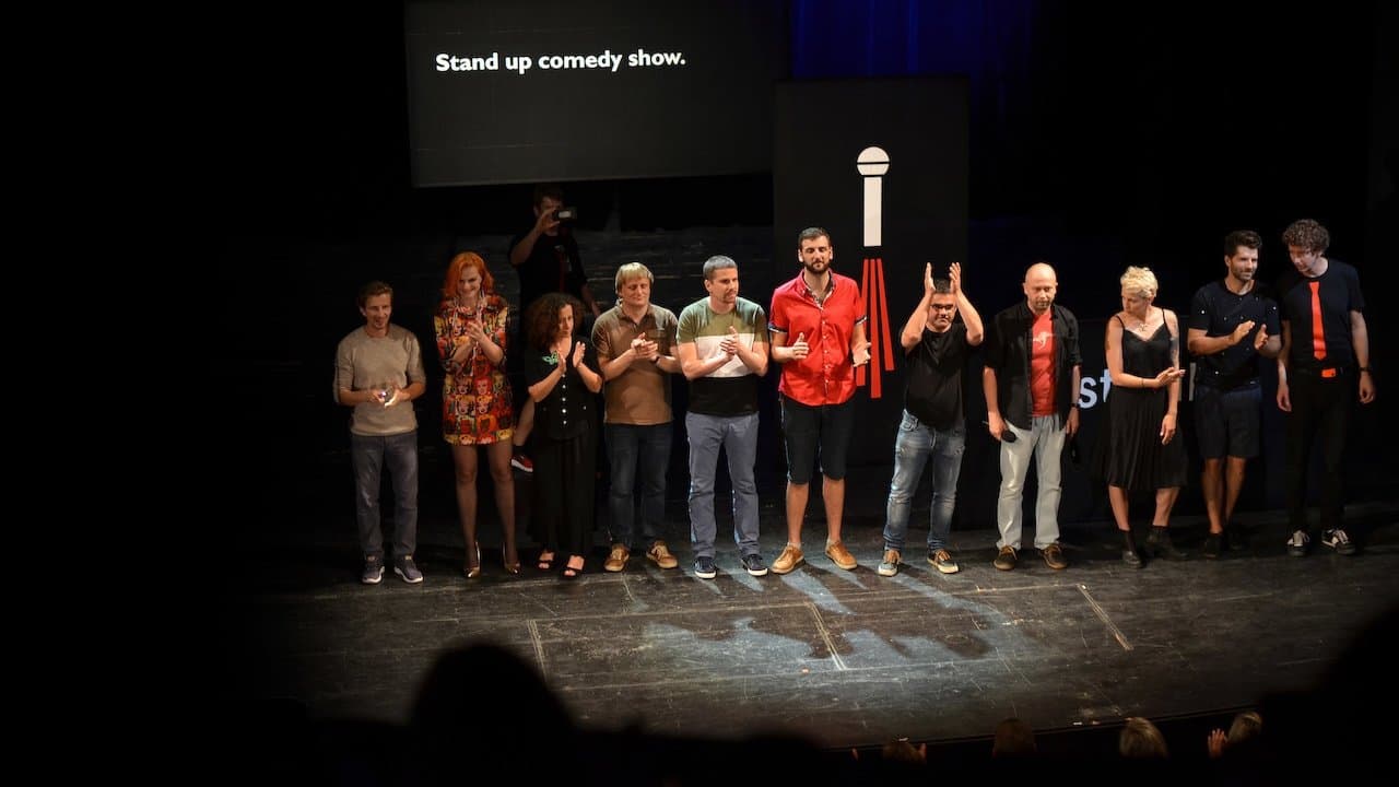 Na stojáka v kiněの背景画像